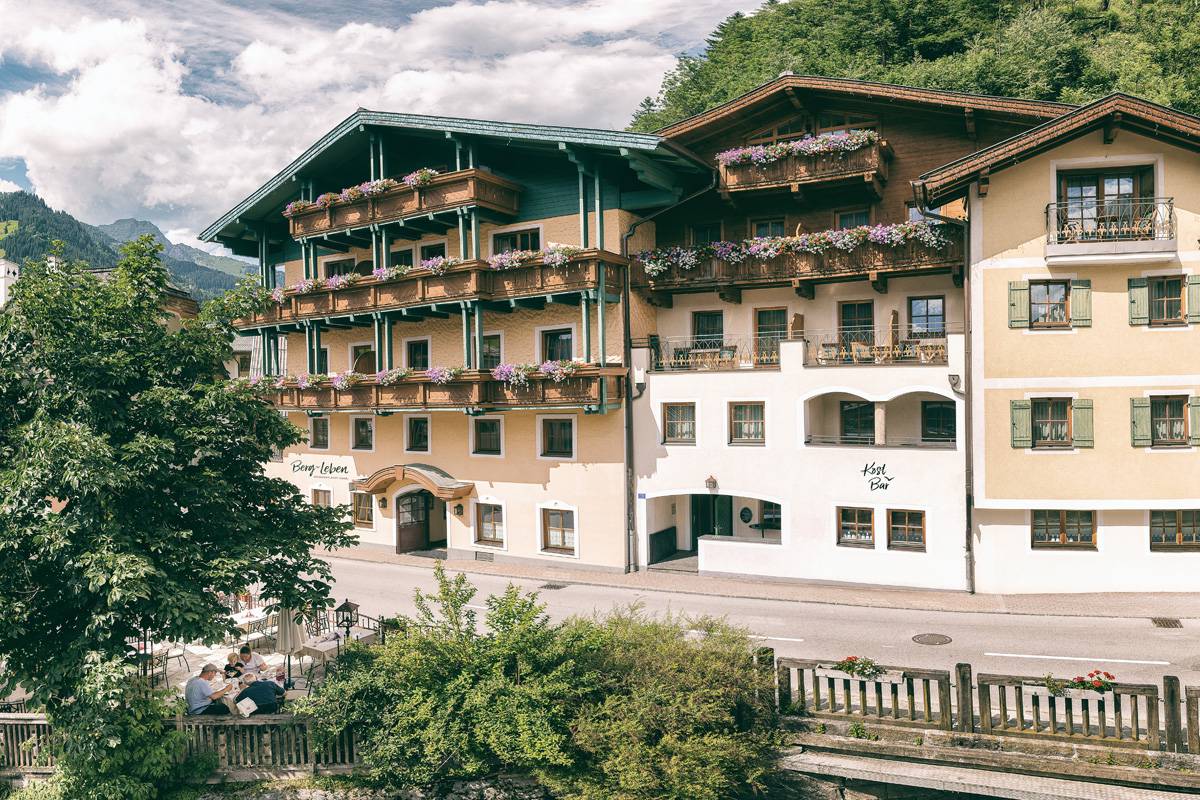 Außenansicht Hotel Berg-Leben in Großarl